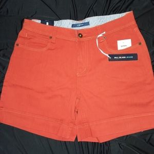 Bill Blass Shorts-New w/Tags-size 8-Burnt Orange